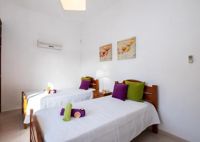 Saint John By Algarve Vacation Албуфейра