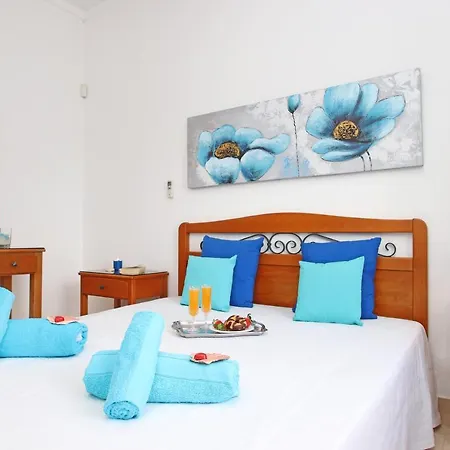 Villa Saint John By Algarve Vacation